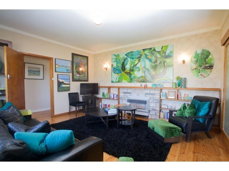 73 Retreat Road, Spring Gully VIC 3550