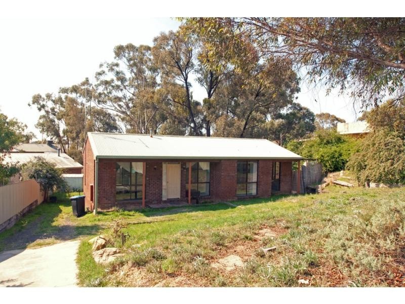 3 Hillview Street, Flora Hill VIC 3550