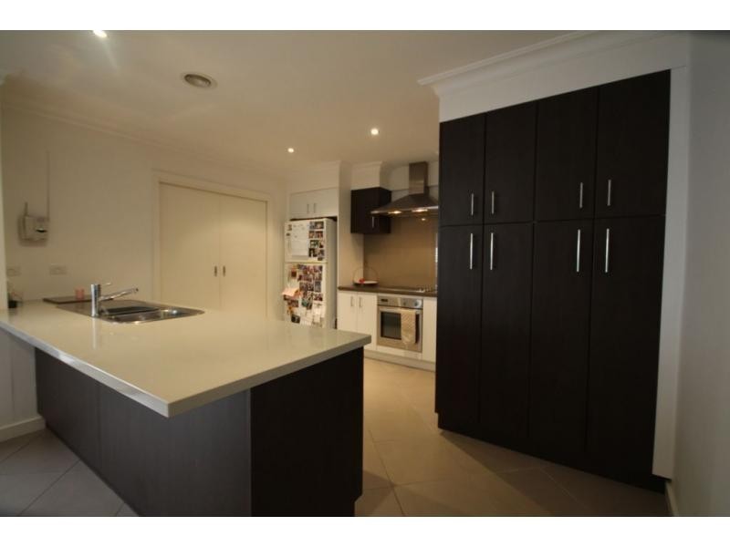 41 Reginald Street, Quarry Hill VIC 3550