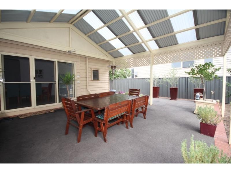 41 Reginald Street, Quarry Hill VIC 3550