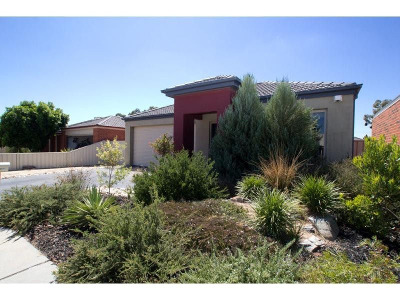 1 Manna Gum Drive, Epsom VIC 3551