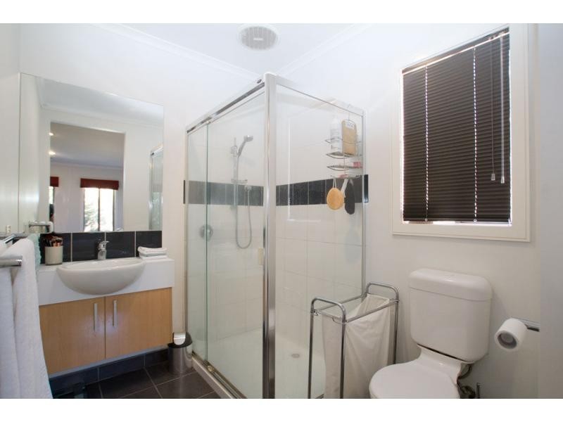 1 Manna Gum Drive, Epsom VIC 3551