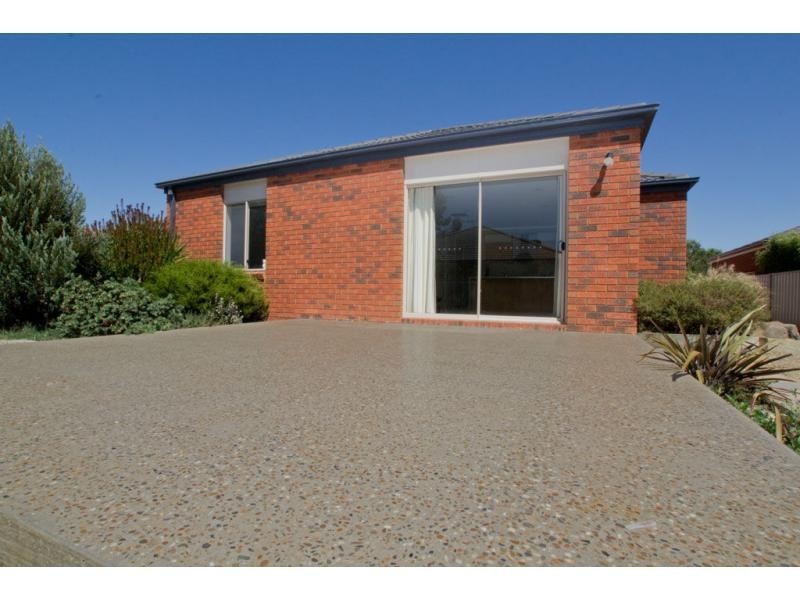 1 Manna Gum Drive, Epsom VIC 3551