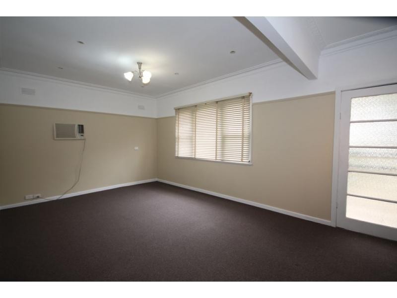 488 Crn High & Ash Street, Golden Square VIC 3555