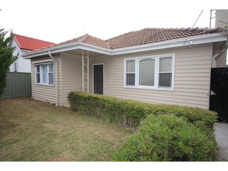 488 Crn High & Ash Street, Golden Square VIC 3555