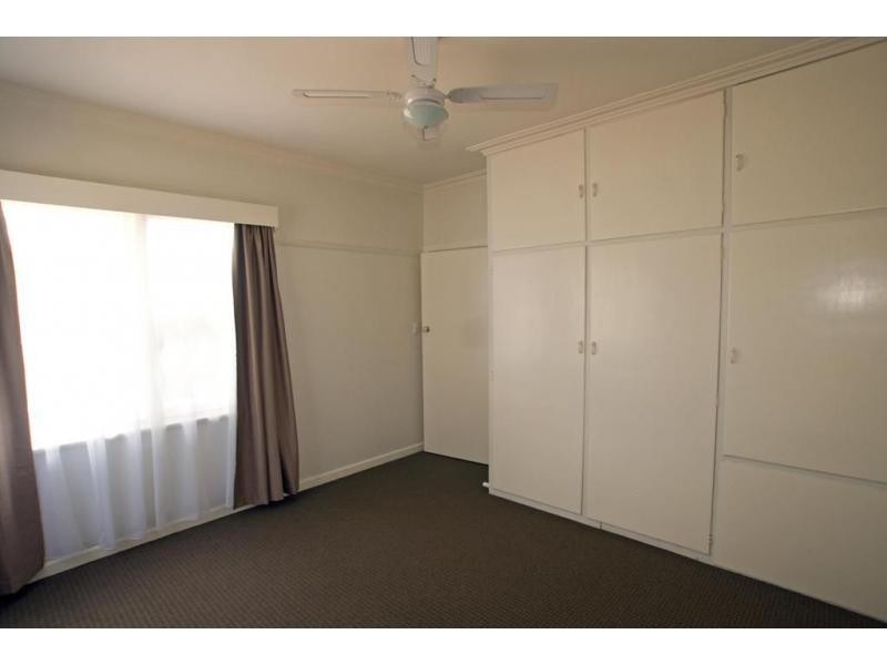 92 Somerville Street, Flora Hill VIC 3550
