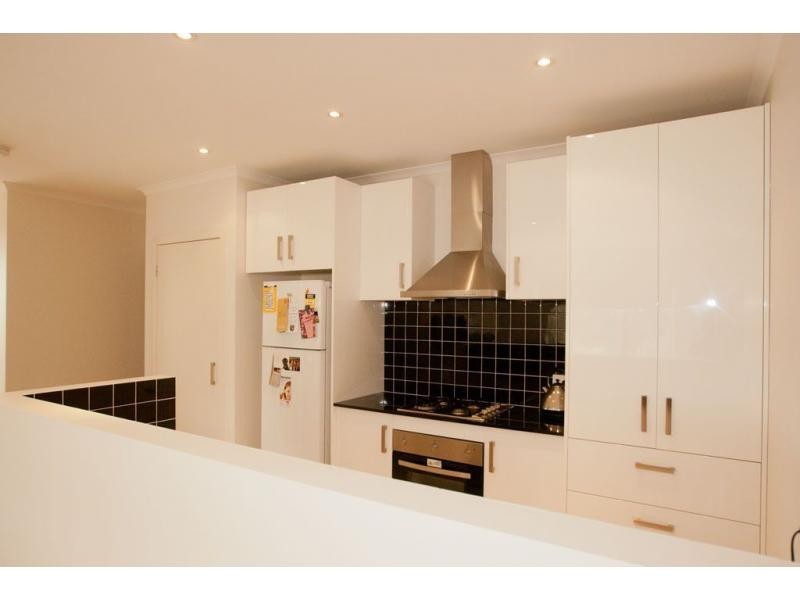 Villa 6/4 Delbridge Street, Golden Square VIC 3555