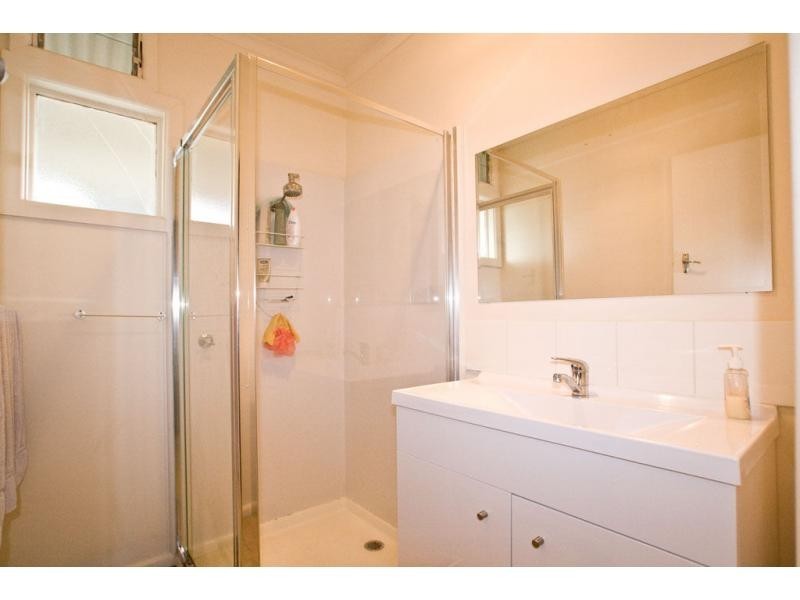 23 Wade Lane, Golden Square VIC 3555