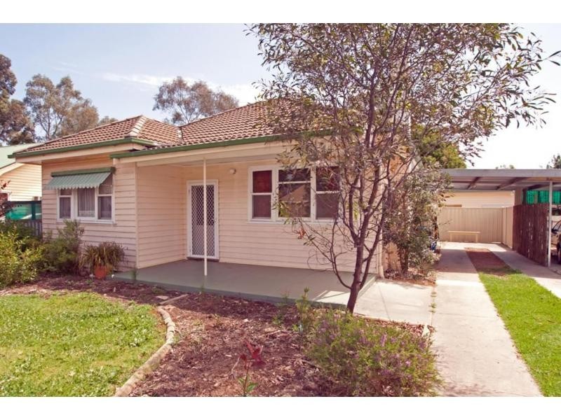 21 Pleasant Vale Crescent, Flora Hill VIC 3550