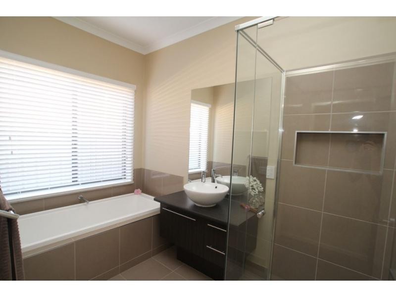 2 Gummin Court, Marong VIC 3515