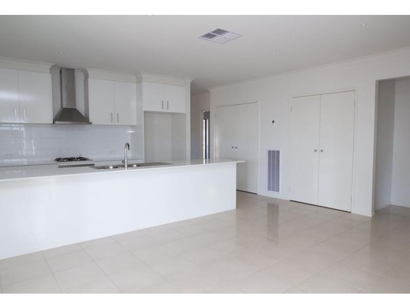 Golden Square VIC 3555