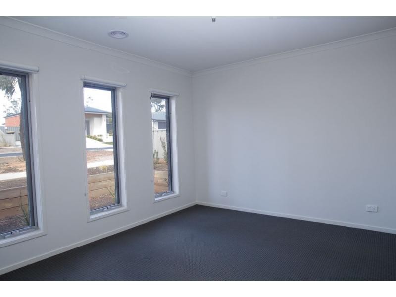 Golden Square VIC 3555