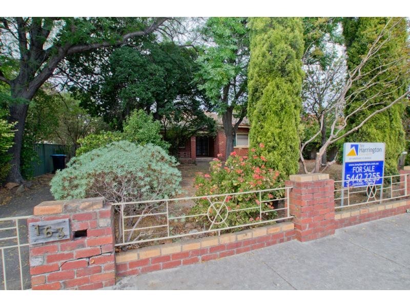 163 High Street, Kangaroo Flat VIC 3555