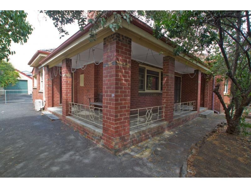 163 High Street, Kangaroo Flat VIC 3555