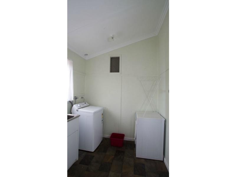 163 High Street, Kangaroo Flat VIC 3555