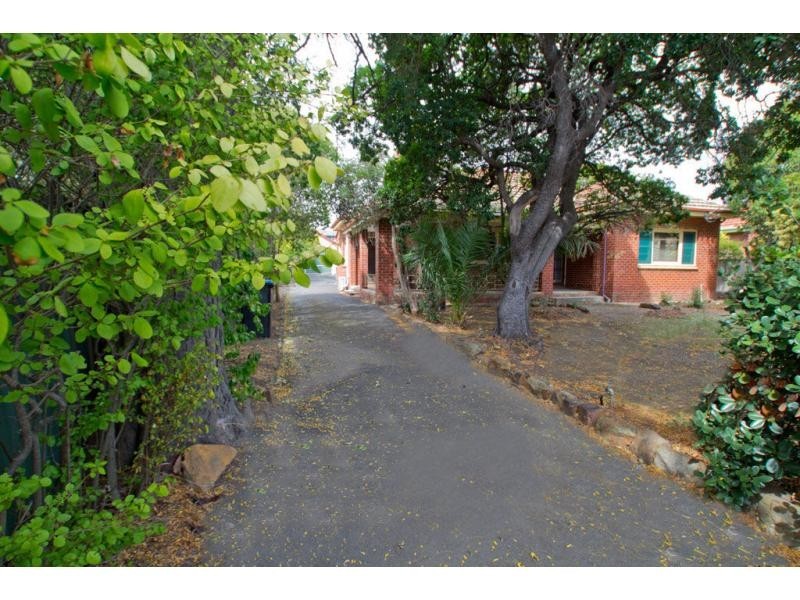 163 High Street, Kangaroo Flat VIC 3555