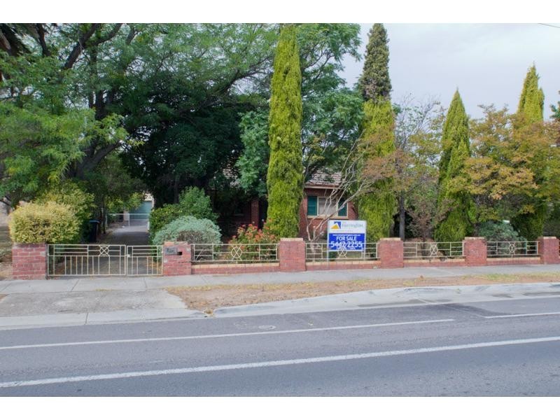 163 High Street, Kangaroo Flat VIC 3555