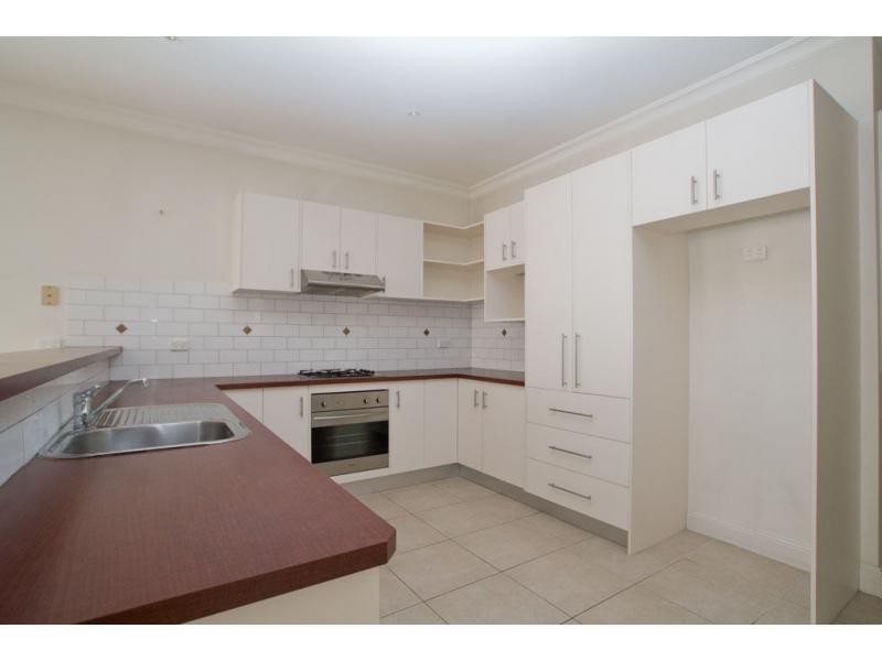 14 Russell Street, Quarry Hill VIC 3550