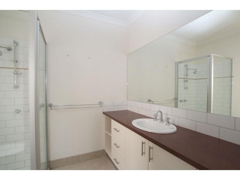 14 Russell Street, Quarry Hill VIC 3550