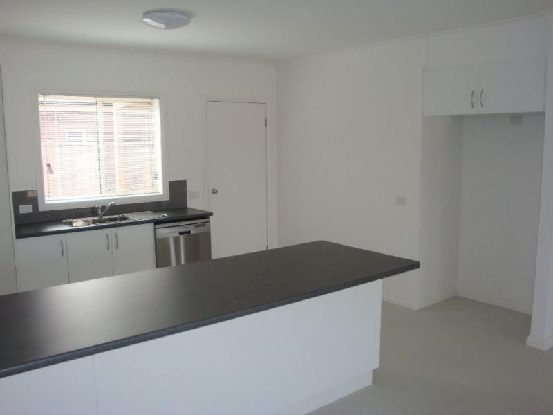 16 Victoria Street, Kangaroo Flat VIC 3555