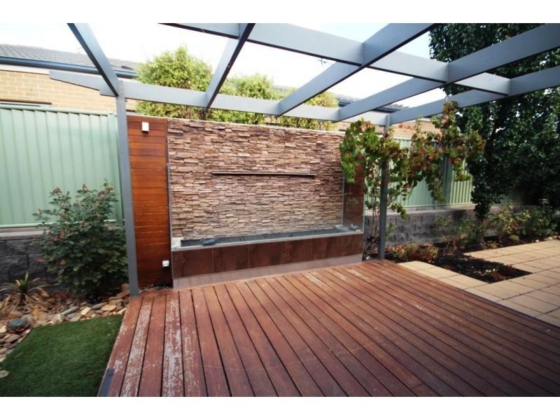 25 Lanark Drive, Junortoun VIC 3551