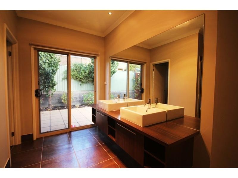 25 Lanark Drive, Junortoun VIC 3551