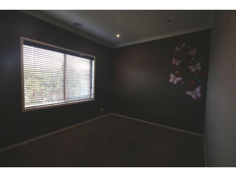 25 Lanark Drive, Junortoun VIC 3551