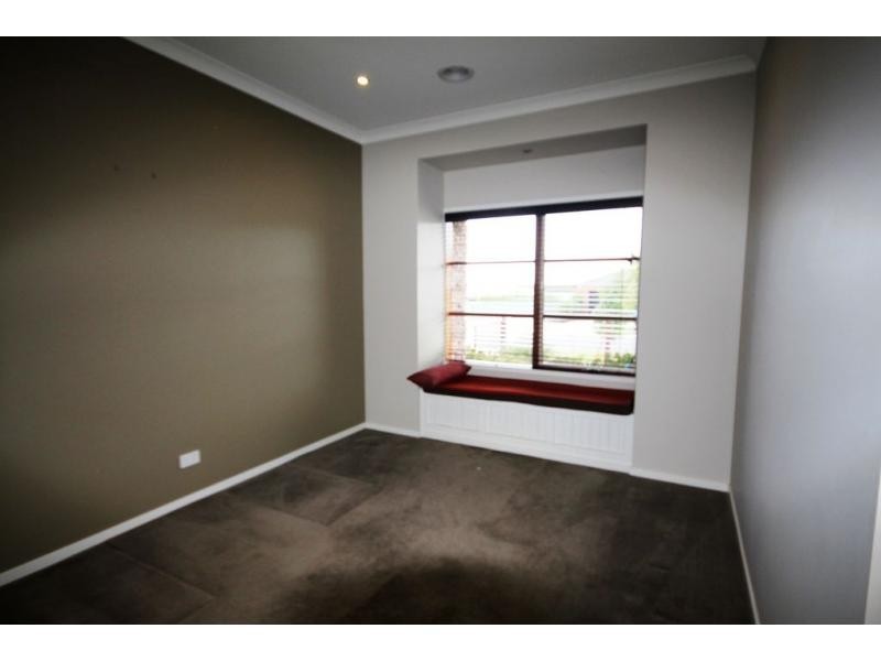 25 Lanark Drive, Junortoun VIC 3551