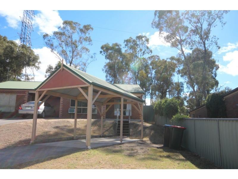 2/105 Osborne Street, Flora Hill VIC 3550