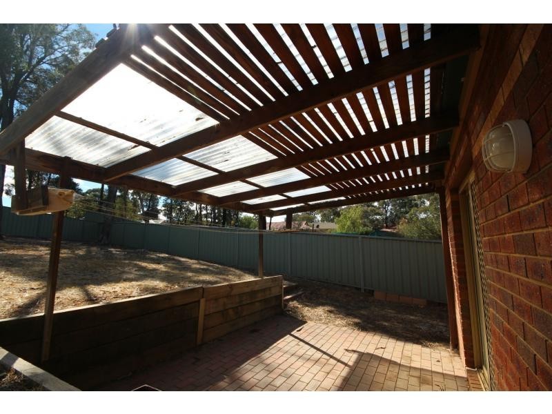 2/105 Osborne Street, Flora Hill VIC 3550