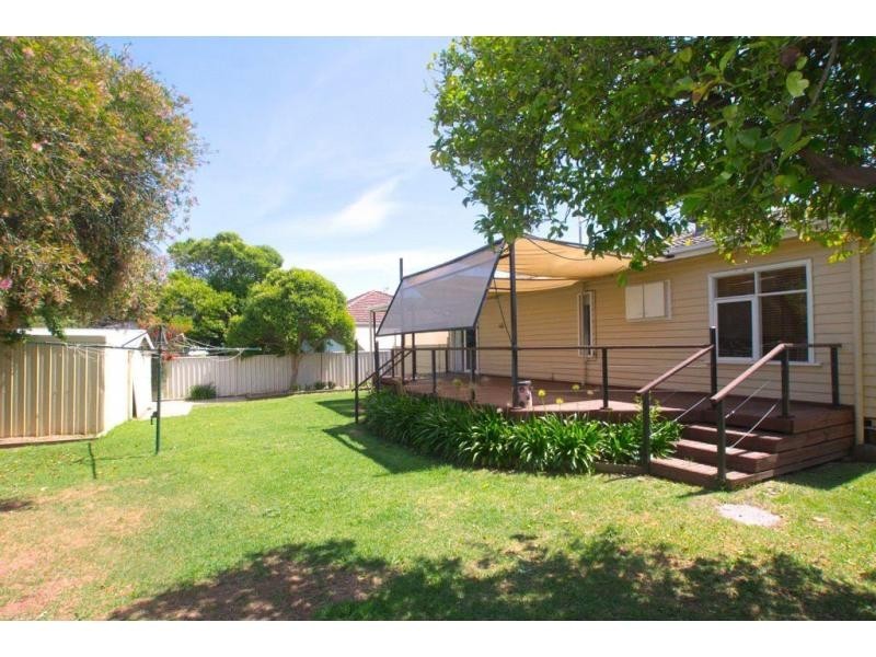 30 Wireless Street, Kangaroo Flat VIC 3555