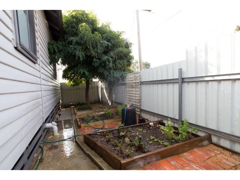 Ironbark VIC 3550