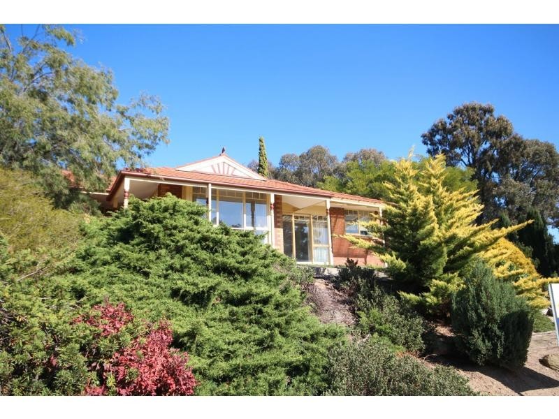 3/.3 McKay Crescent, Kennington VIC 3550