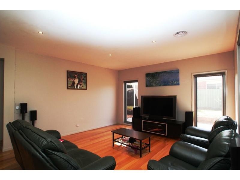 21 Brentwood Boulevard, Strathfieldsaye VIC 3551