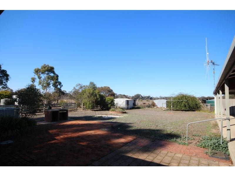 1 Red Tank Road, Strathfieldsaye VIC 3551