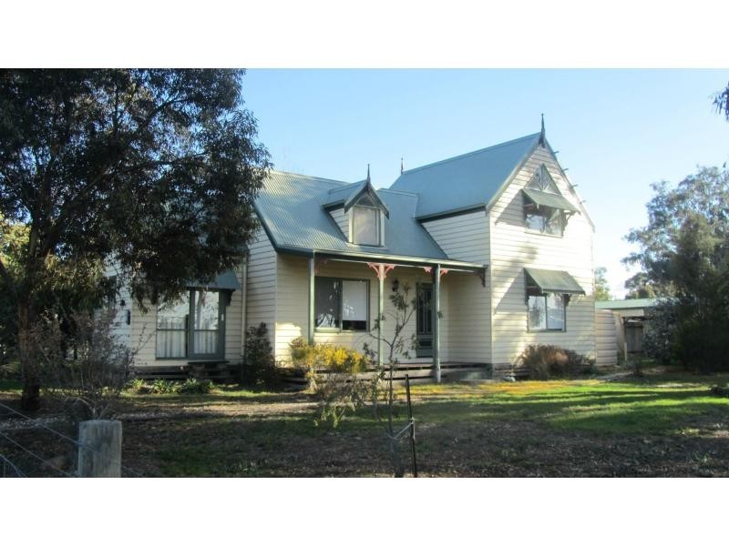 26 Mitchell Street, Axedale VIC 3551