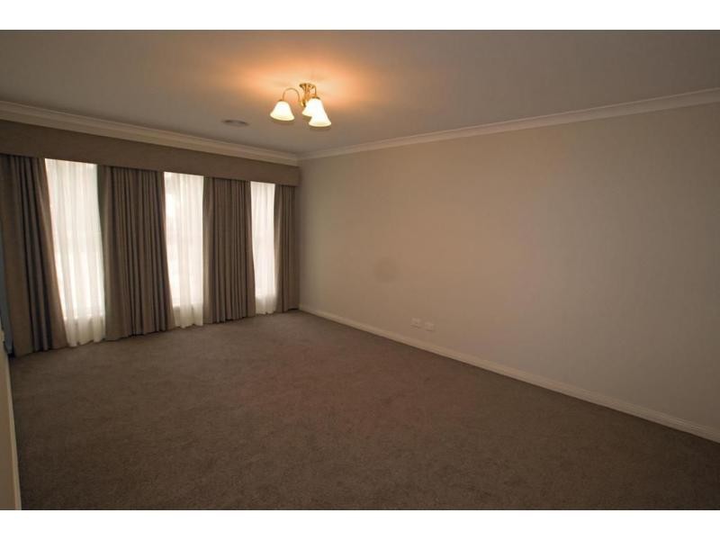 3a Ajana Court, Golden Square VIC 3555