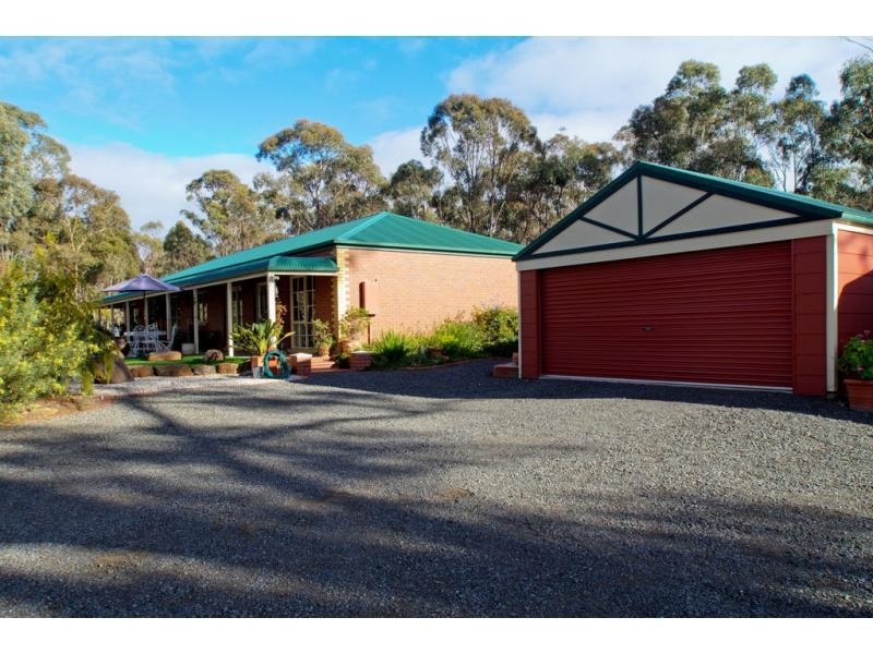 101 Sinclairs Road, Strathfieldsaye VIC 3551