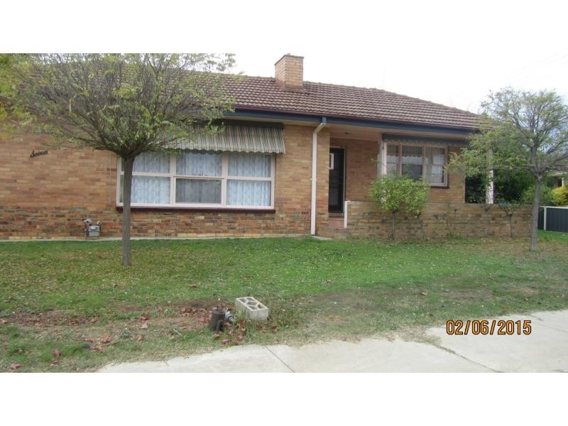 7 Ewing Avenue, Flora Hill VIC 3550