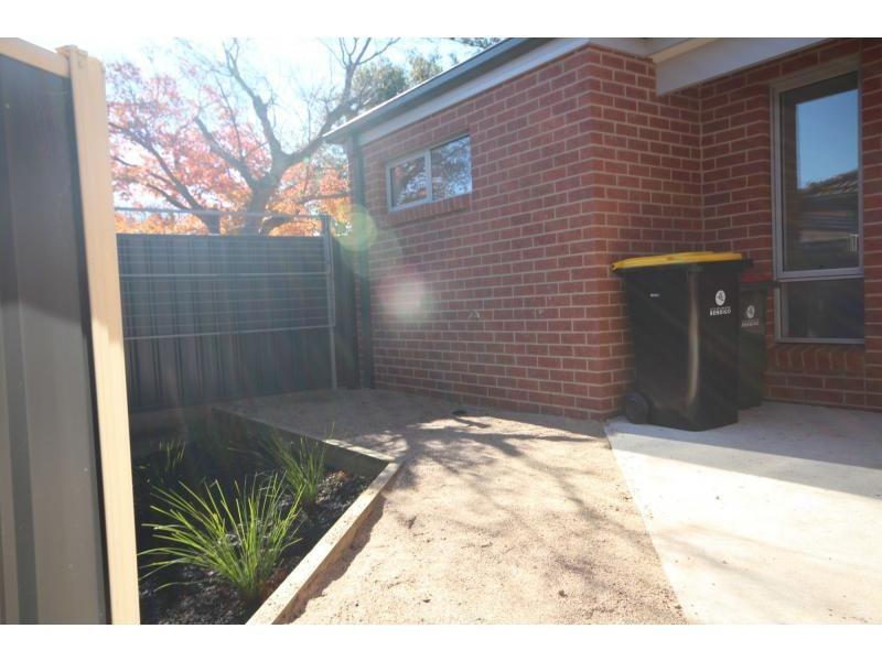 7a Ewing Avenue, Flora Hill VIC 3550