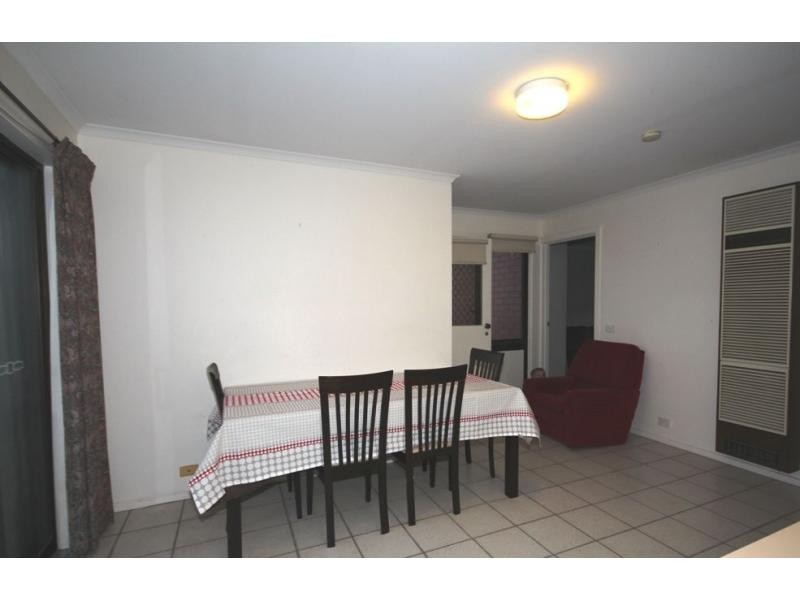 17 William Drive, Kangaroo Flat VIC 3555