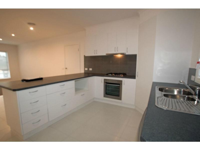 18 Victoria Street, Kangaroo Flat VIC 3555