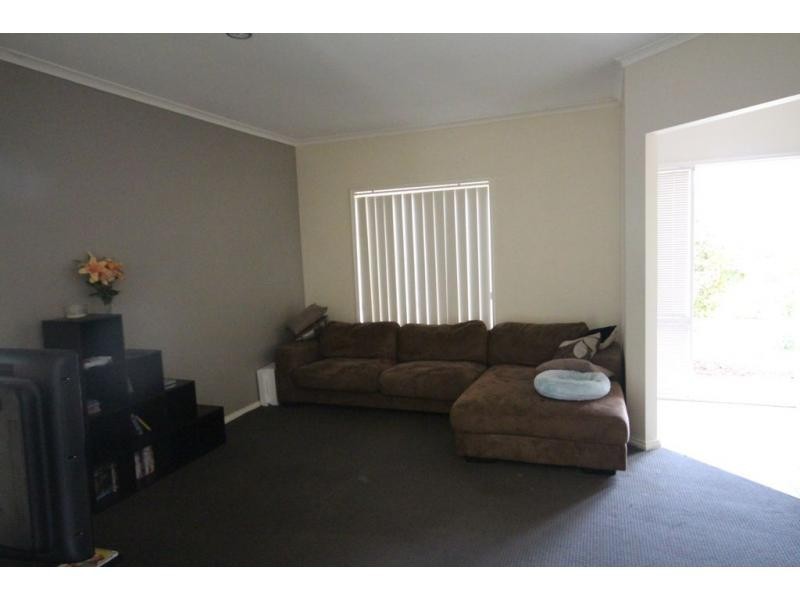 4 Tasman Court, Golden Square VIC 3555