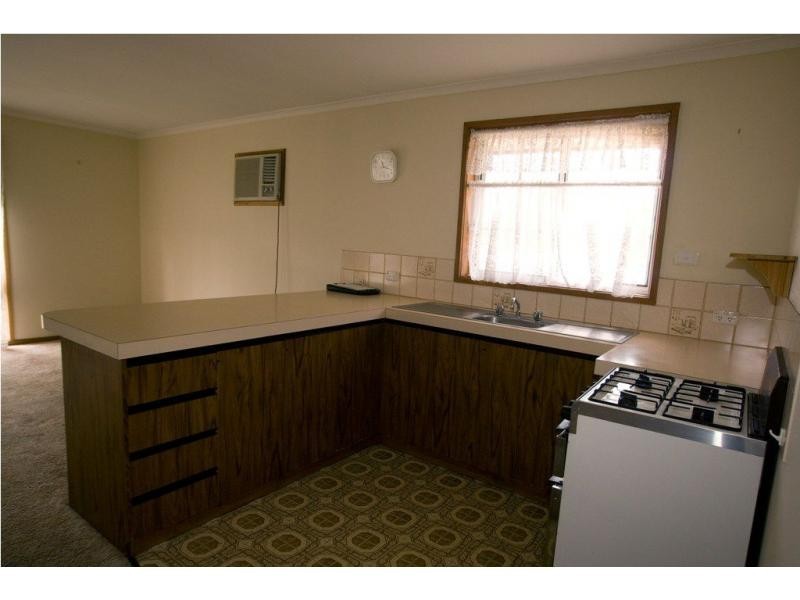 1/39 Jeffrey Avenue, Flora Hill VIC 3550