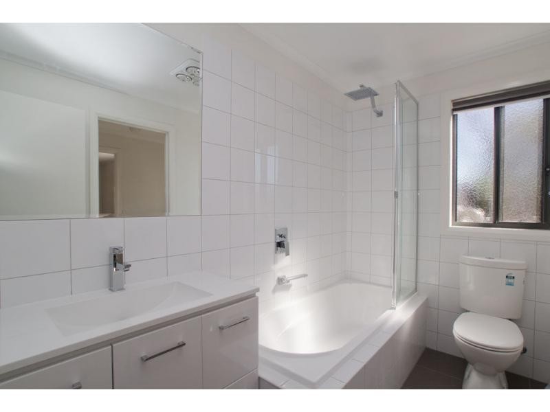 2 Stone Street, California Gully VIC 3556