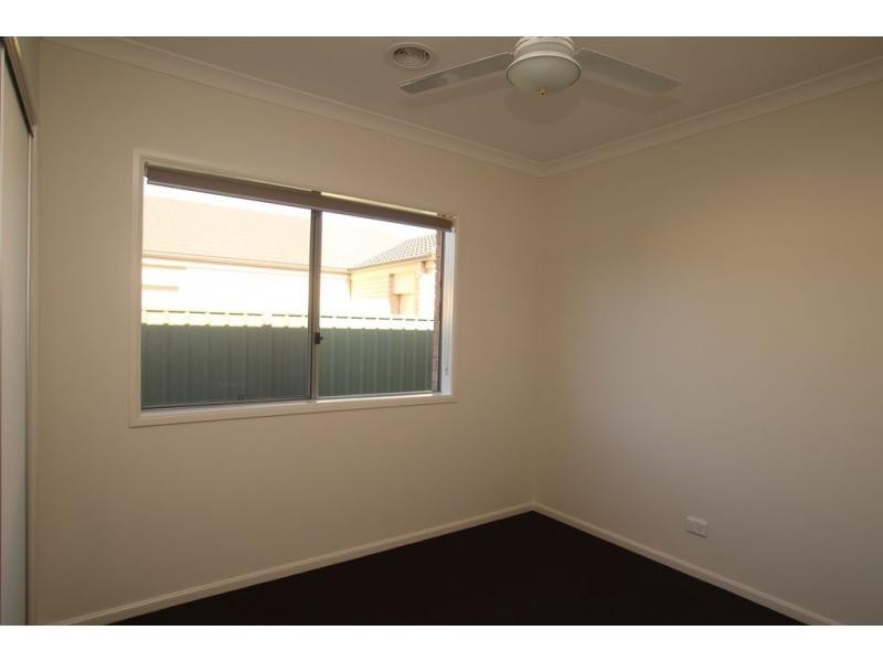 14 Triplett Avenue, Ascot VIC 3551