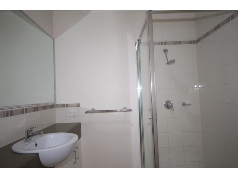 19 Elizabeth Street, Kangaroo Flat VIC 3555