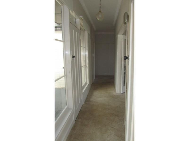 7 Ewing Avenue, Flora Hill VIC 3550