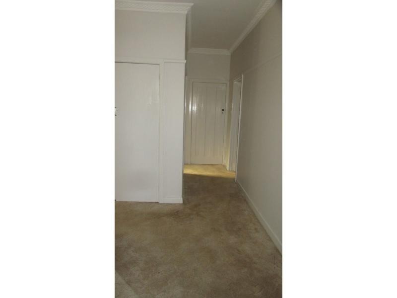 7 Ewing Avenue, Flora Hill VIC 3550