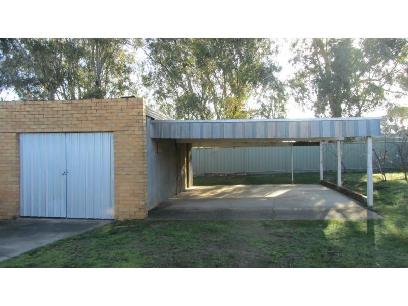 9 Graham Street, Kangaroo Flat VIC 3555